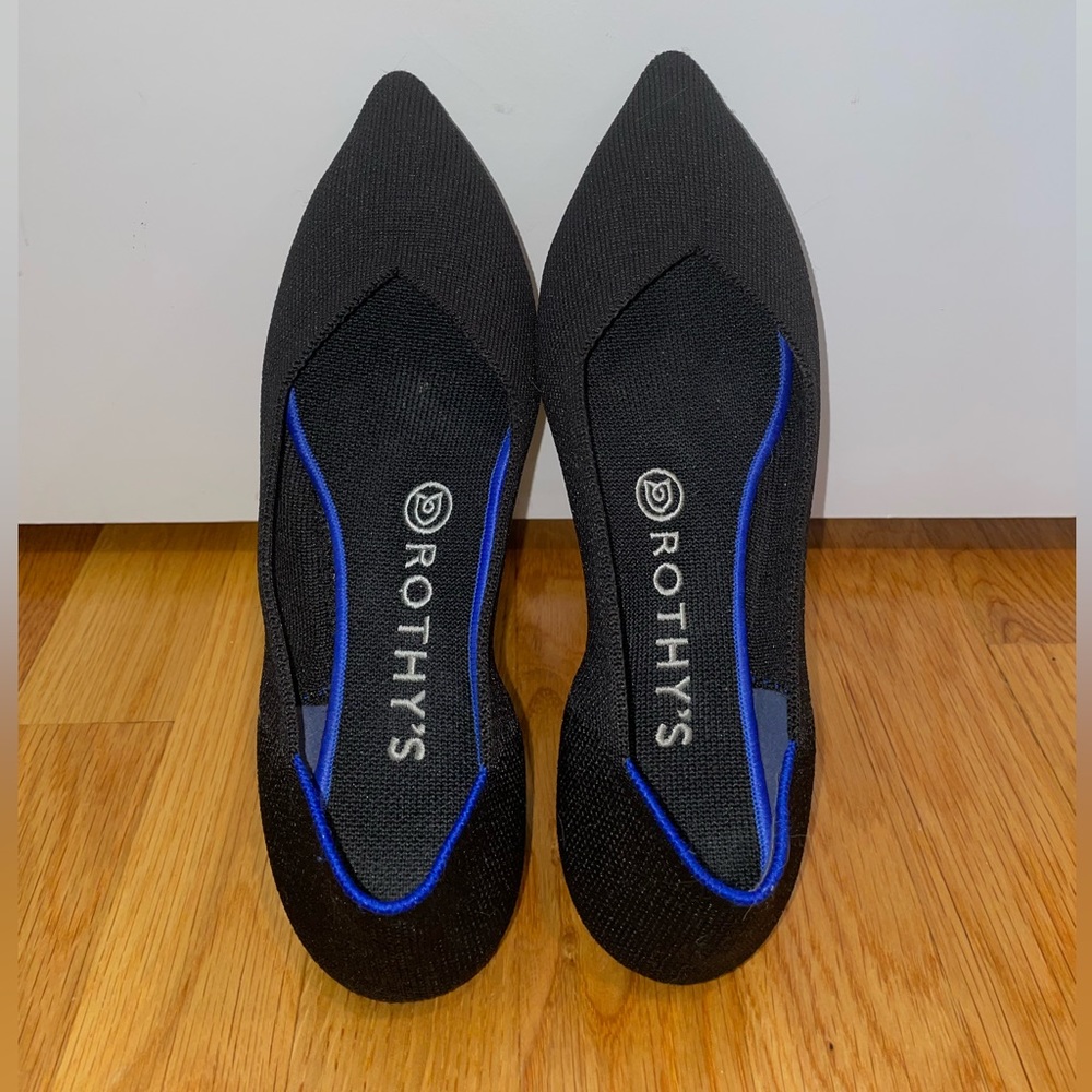 SOLD - Black Rothy’s pointed toe flats